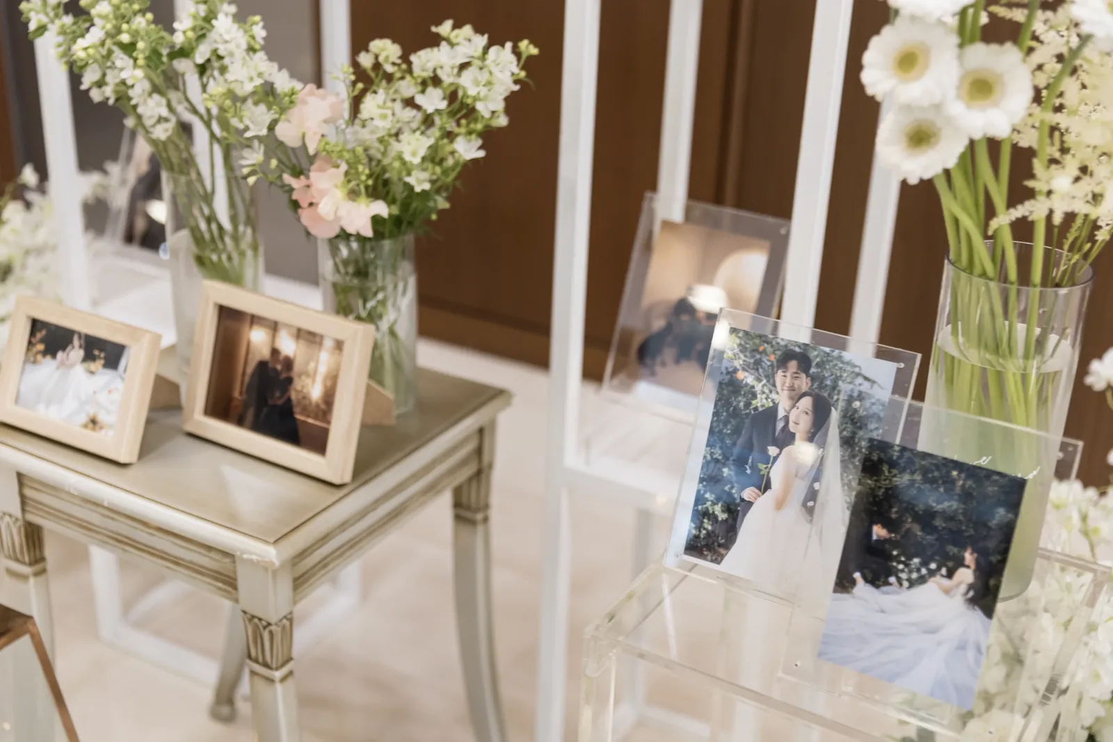 서울 삼성서초사옥 본식사진앨범에 담기는 포토테이블 액자 디테일