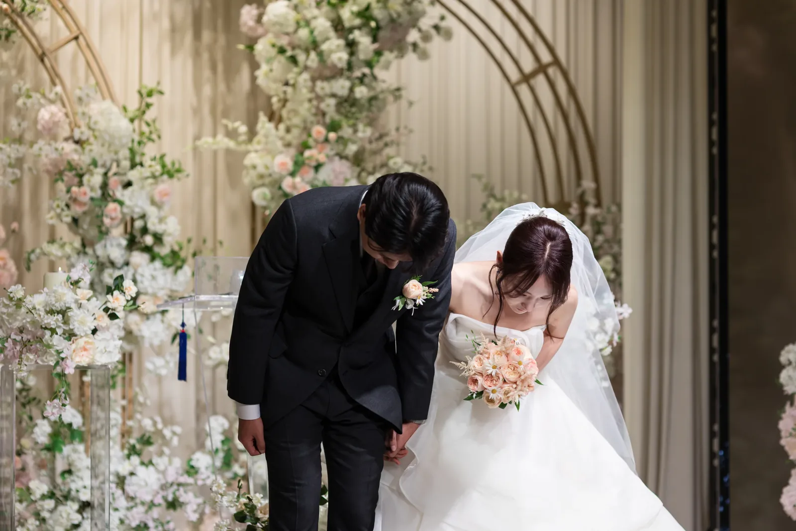 리버사이드 본식사진예약 신랑신부 맞절